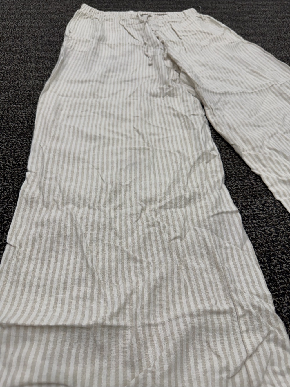 Women's Wide-Leg Drawstring Linen-Blend Pants in Light Gray Stripe - Picture 4 of 5